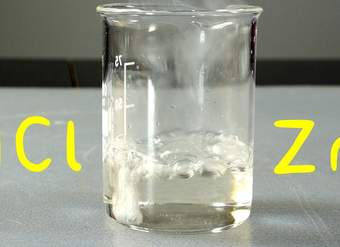 Reacción del Zinc con el Ácido Clorhídrico. Reacción Química Redox, de Desplazamiento y Exotérmica. Reacción del Zinc con el Ácido Clorhídrico. Reacción Química Redox, de Desplazamiento y Exotérmica.