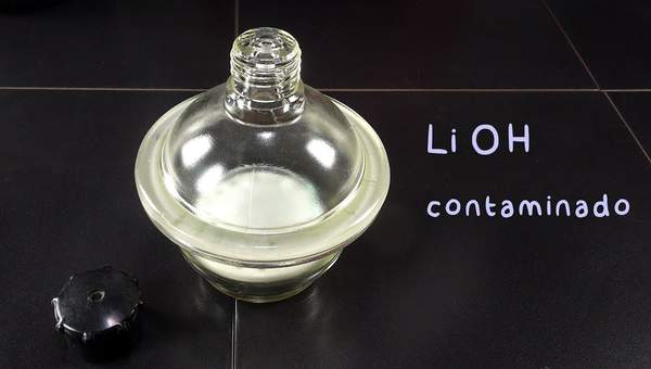 Hidróxido de Litio Contaminado Hidróxido de Litio Contaminado