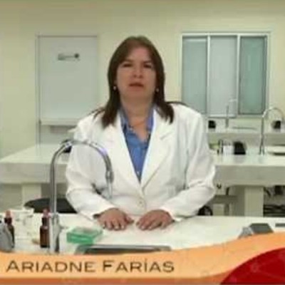 Laboratorio de Biología - Practica 2 - Identificación de compuestos orgánicos Laboratorio de Biología - Practica 2 - Identificación de compuestos orgánicos