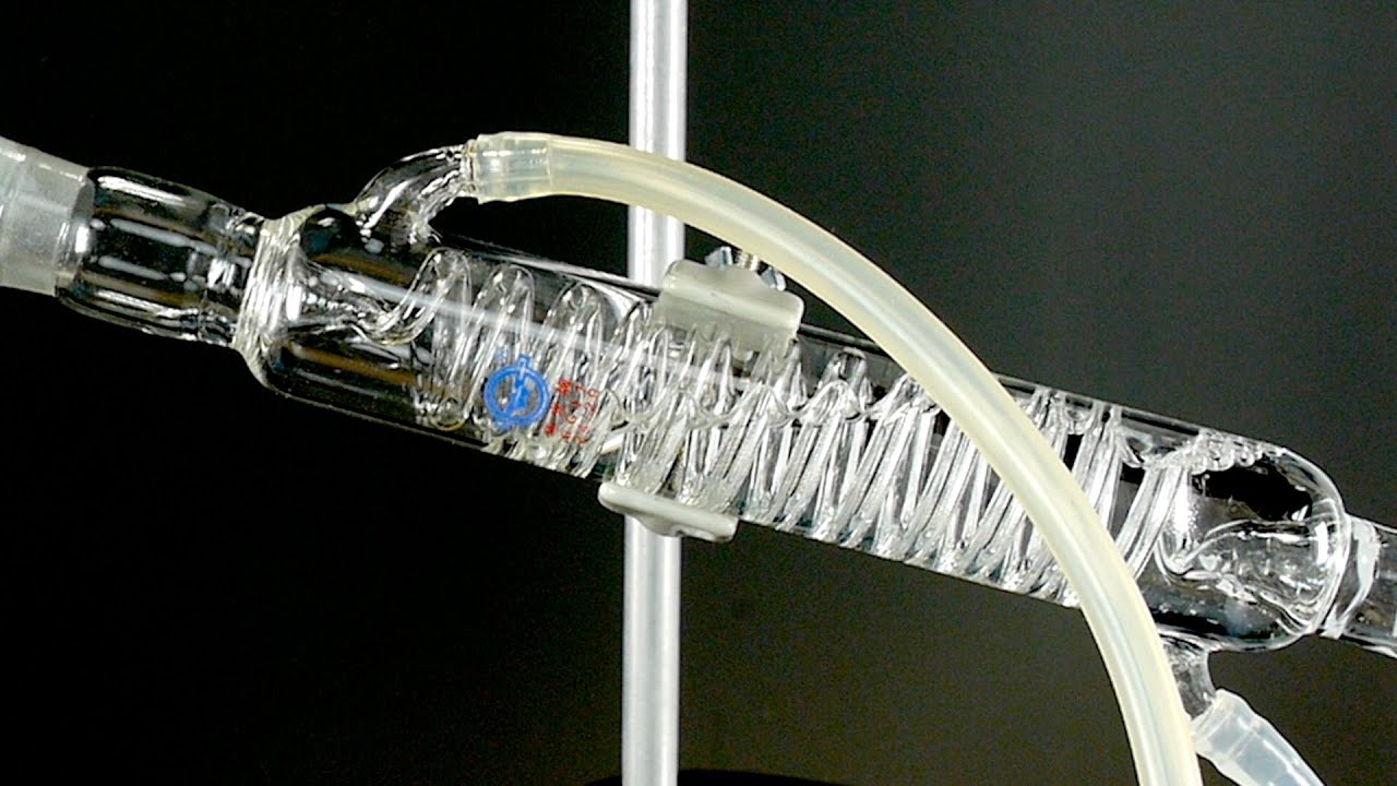 Destilación. Destilando Alcohol del Vino. Destilación. Destilando Alcohol del Vino.