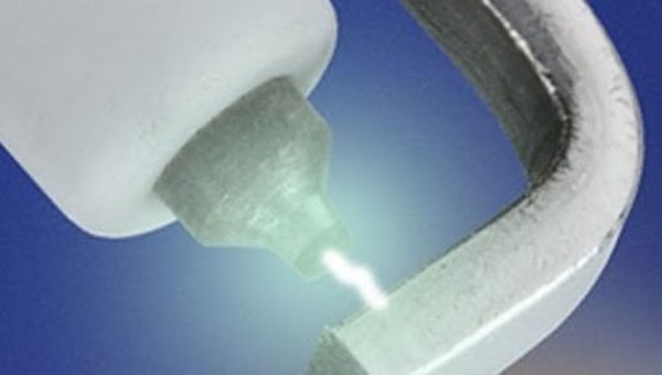 ¿QUÉ TIPOS DE ELECTRICIDAD EXISTEN? ELECTRICIDAD ESTÁTICA Y CORRIENTE ELÉCTRICA ¿QUÉ TIPOS DE ELECTRICIDAD EXISTEN? ELECTRICIDAD ESTÁTICA Y CORRIENTE ELÉCTRICA