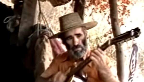 Décima - CL - Documental - De Chile Es La Puesia: Chincolito de Rauco Décima - CL - Documental - De Chile Es La Puesia: Chincolito de Rauco