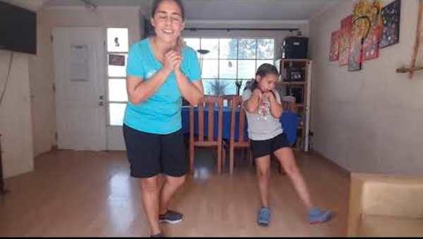 Clase 1 Educación Física 1° y 2° básico Clase 1 Educación Física 1° y 2° básico