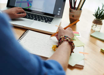 Currículum transitorio