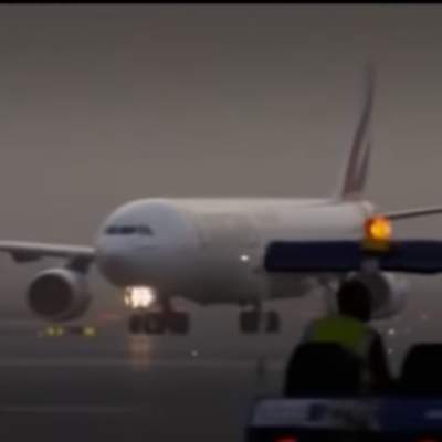 Mantenimiento de aviones Mantenimiento de aviones