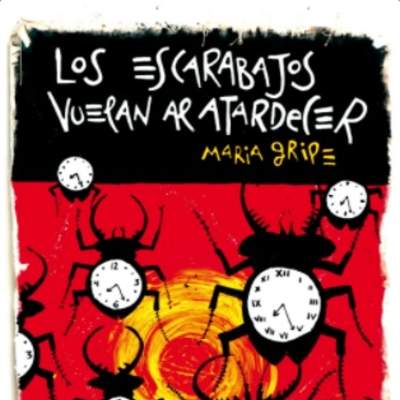 Los escarabajos vuelan al atardecer Los escarabajos vuelan al atardecer