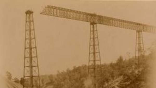 Construcción viaducto del Malleco Construcción viaducto del Malleco