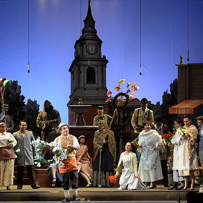 Escena de "La pérgola de las flores" presentada en 2010 Escena de "La pérgola de las flores" presentada en 2010