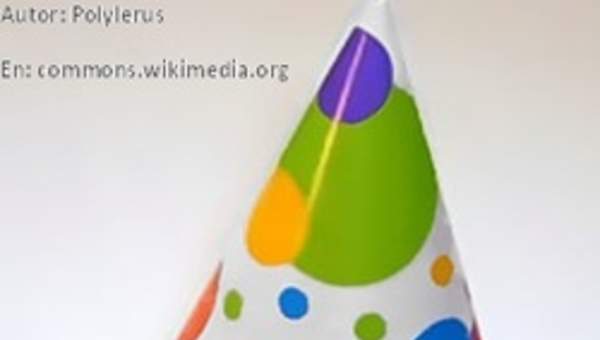 Gorrito de cumpleaños de papel Gorrito de cumpleaños de papel