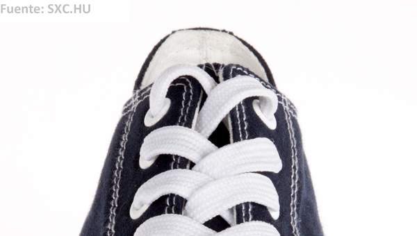 Zapatillas de lona y goma Zapatillas de lona y goma