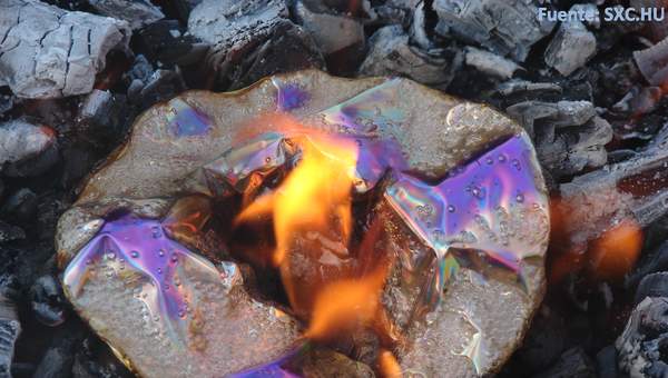 DVD encendido metal y plástico DVD encendido metal y plástico