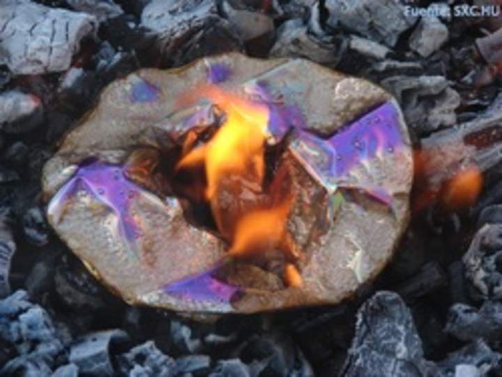 DVD encendido metal y plástico DVD encendido metal y plástico