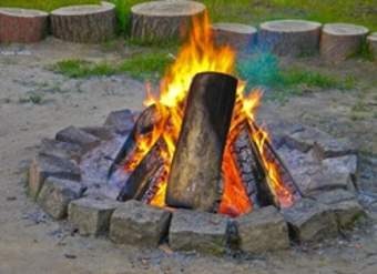 Madera encendida Madera encendida