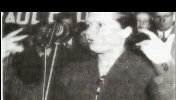 La mujer tiene derecho a voto La mujer tiene derecho a voto