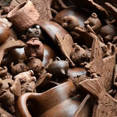 Artesanía de Pomaire Artesanía de Pomaire