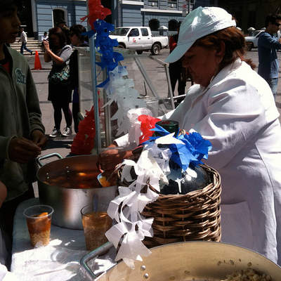 Mote con huesillos Mote con huesillos