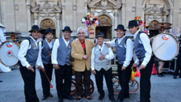 Folclorista: Jorge Yáñez Folclorista: Jorge Yáñez