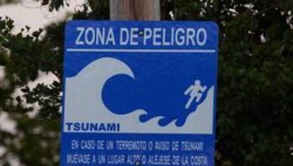 Peligro Tsunami Peligro Tsunami
