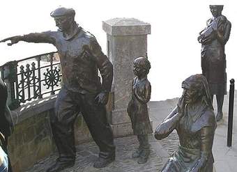 Escultura familia1 Escultura familia1