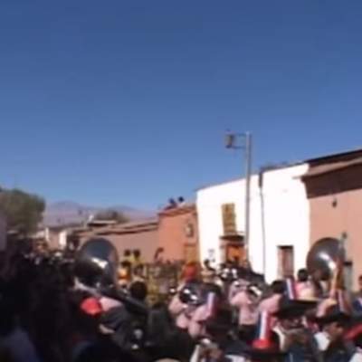 Video de actividad sugerida: LC02 - Lickanantay - U1 - N°8: RELACIONAN CANTOS TRADICIONALES CON CEREMONIAS PROPIAS DEL PUEBLO LICKANANTAY. Video de actividad sugerida: LC02 - Lickanantay - U1 - N°8: RELACIONAN CANTOS TRADICIONALES CON CEREMONIAS PROPIAS DEL PUEBLO LICKANANTAY.