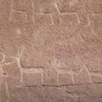 Video de actividad sugerida - LC01 - Quechua - U4 - N°42: Representan gráficamente petroglifos y geoglifos, considerando su significado ancestral y valorando su importancia para las culturas andinas. Video de actividad sugerida - LC01 - Quechua - U4 - N°42: Representan gráficamente petroglifos y geoglifos, considerando su significado ancestral y valorando su importancia para las culturas andinas.