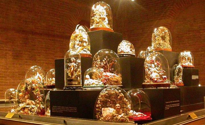 Fanales coloniales Iglesia de la Merced Fanales coloniales Iglesia de la Merced