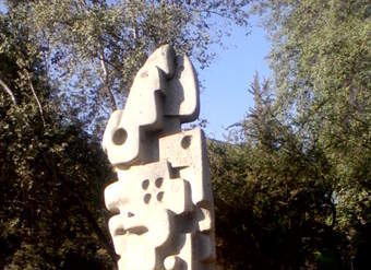 Tótem de Samuel Román Tótem de Samuel Román