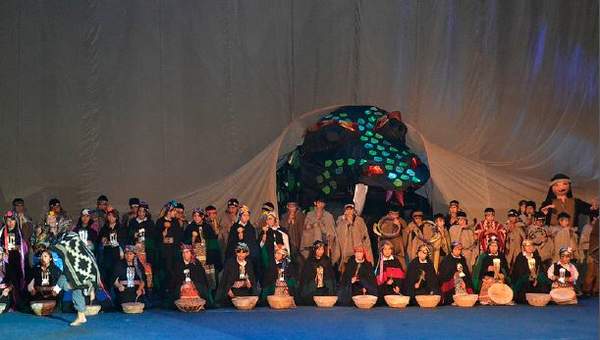 Dragones en escena 4 Dragones en escena 4