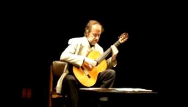 Tres mo-men-tos Tres mo-men-tos