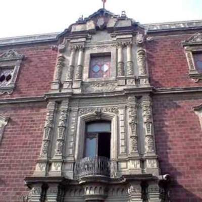 Tarárá, qui yo soi Antón Tarárá, qui yo soi Antón