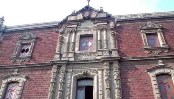 Tarárá, qui yo soi Antón Tarárá, qui yo soi Antón